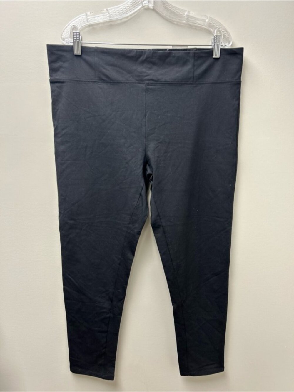 Ricki’s‎ Women’s Short Black Leggings